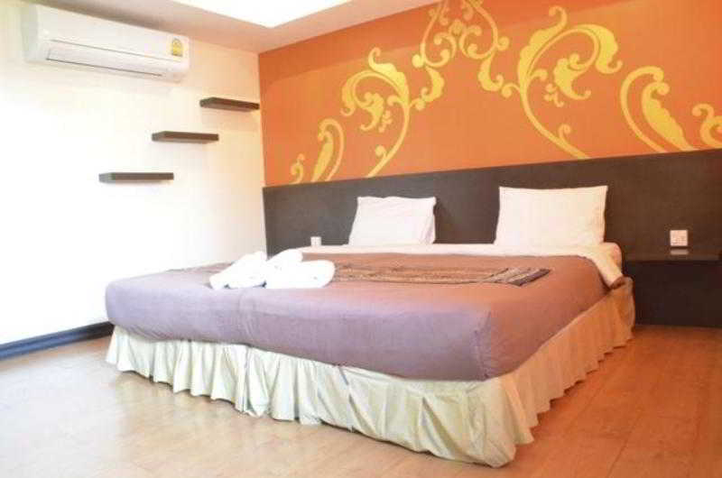 Hotel Baan Chalelarn HHQ Zewnętrze zdjęcie